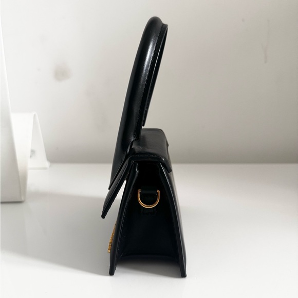 JACQUEMUS
Black 'Le Chiquito' Clutch - Picture 4 of 7